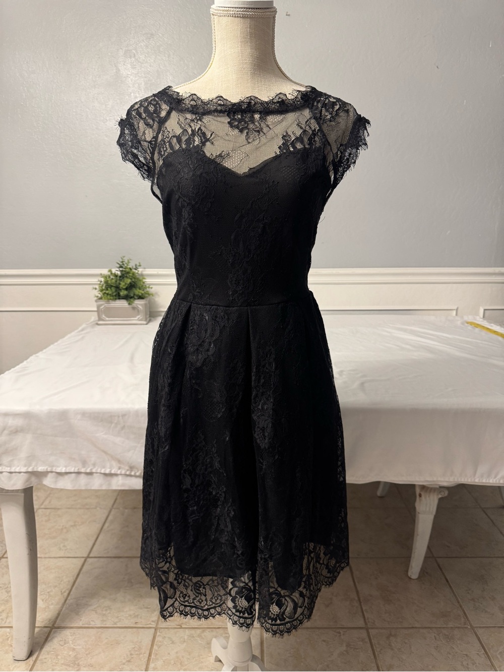 Black Lace Cap-Sleeve Dress